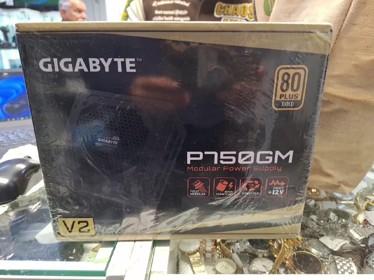 Gigabyte P750GM V2 Netzteil, 750W, 80 PLUS Gold, vollmodular | Zustand: Neu – Bild 2